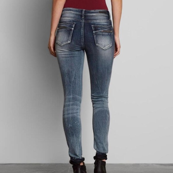 Buckle Black Denim - Picture 2 of 9